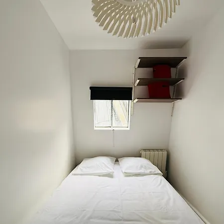 2 P - Ternes- Lumineux - Vue Sur Les Toits De アパート