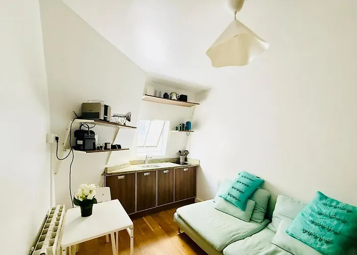 2 P - Ternes- Lumineux - Vue Sur Les Toits De アパート パリ