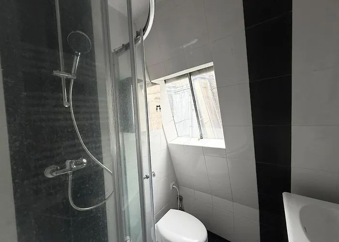 2 P - Ternes- Lumineux - Vue Sur Les Toits De