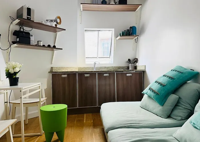 2 P - Ternes- Lumineux - Vue Sur Les Toits De アパート *