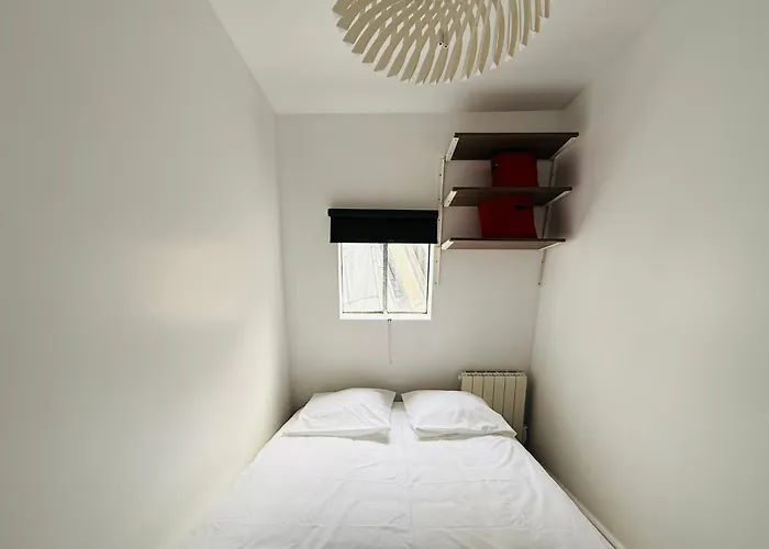 2 P - Ternes- Lumineux - Vue Sur Les Toits De アパート